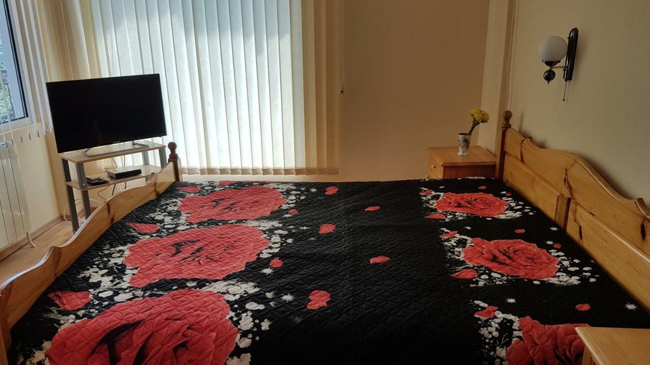 Rosarium Residence Guest House Дряново Екстериор снимка