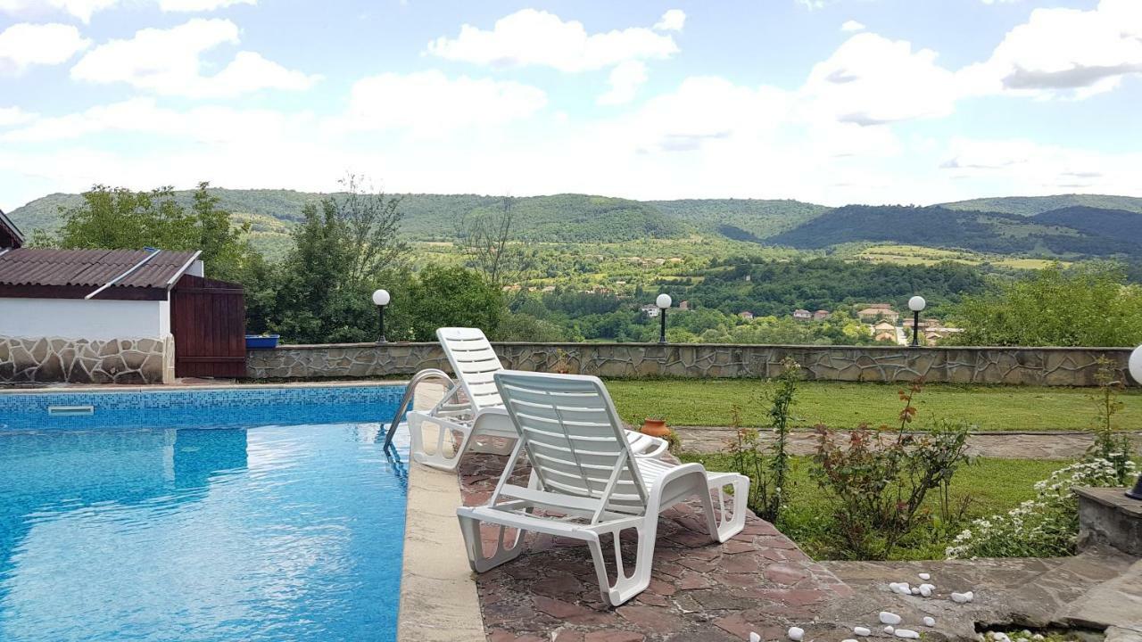 Rosarium Residence Guest House Дряново Екстериор снимка