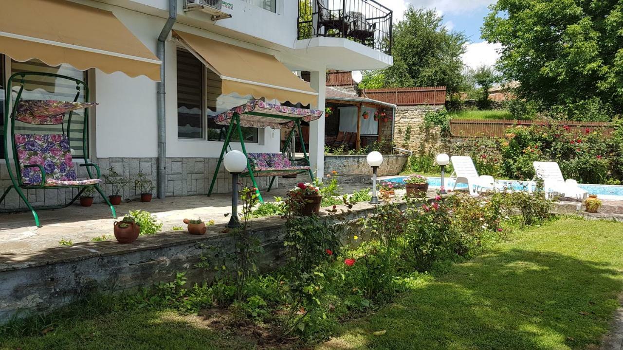 Rosarium Residence Guest House Дряново Екстериор снимка